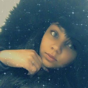 Meet your Posher, Jade